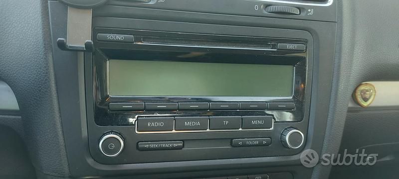 Usata VW Golf VI Highline 105 CV (77 kW) 2011 Bianco Utilitaria