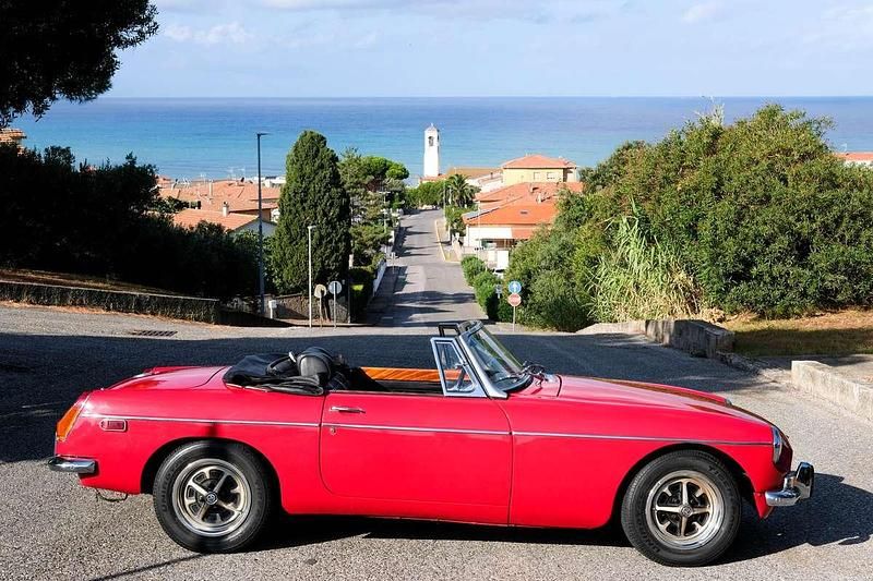 Usata MG B 95 CV (69 kW) 1973 Rosso Cabrio