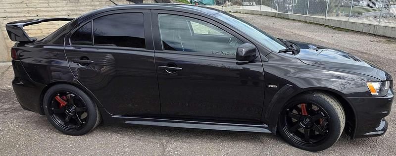 Usata Mitsubishi Lancer 295 CV (216 kW) 2010 Nero Berlina