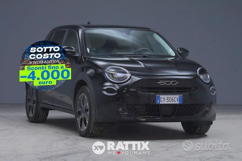 Nero Usata 2025 Fiat 600 La Prima SUV | 17.123 € (Super prezzo) - Immagine 1/4
