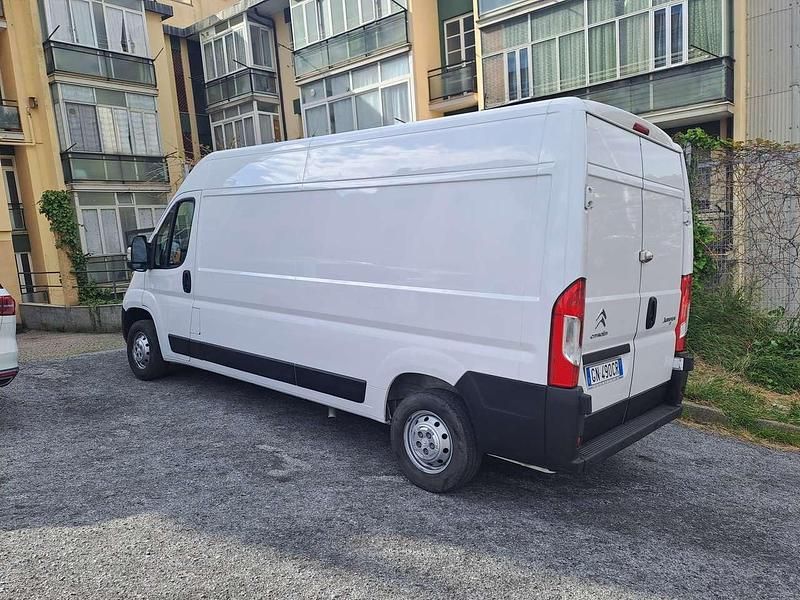 Usata Citroën Jumper 140 CV (102 kW) 2023 Bianco icy pastello Monovolume