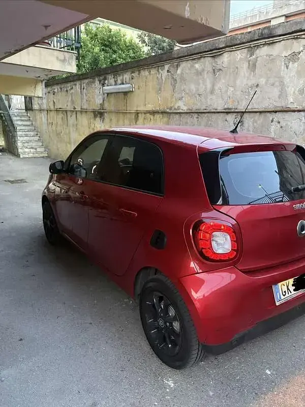 Usata Smart ForFour Passion 71 CV (52 kW) 2018 Utilitaria