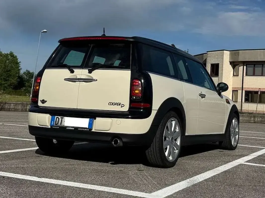 Usata Mini Cooper D Clubman Chili 109 CV (80 kW) 2008 Bianco Station wagon