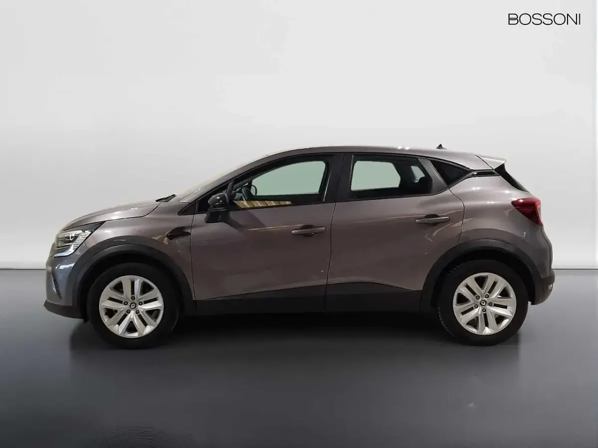 Usata Renault Captur Zen 143 CV (105 kW) 2022 Grigio SUV