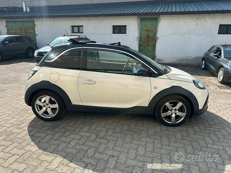Usata Opel Adam 87 CV (63 kW) 2016 Bianco Utilitaria