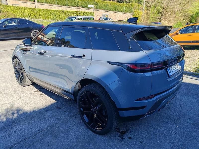 Begagnad Land Rover Range Rover evoque First Edition 179 HK (131 kW) 2019 Grå SUV
