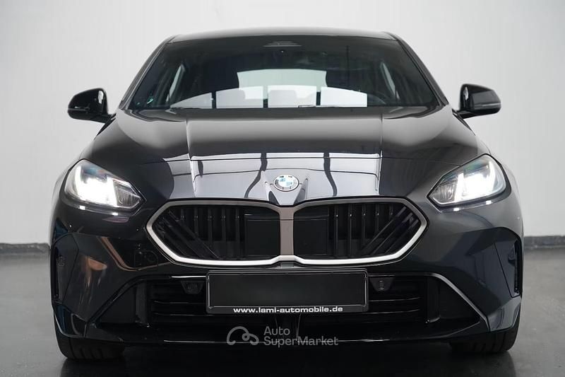 Usata BMW 120 M Sport 171 CV (125 kW) 2025 Nero Utilitaria