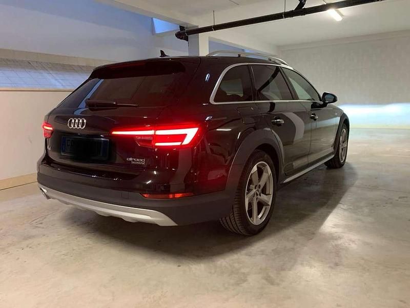 Usata Audi A4 Allroad Business 190 CV (139 kW) 2018 Nero Station wagon