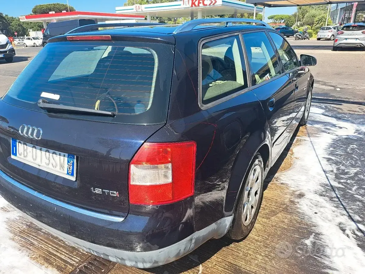 Usata Audi A4 130 CV (95 kW) 2002 Bluazzurro Station wagon