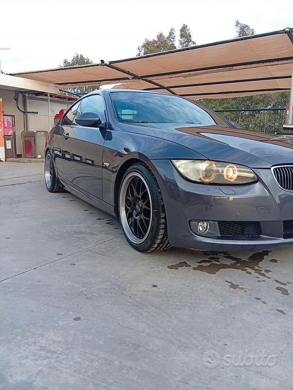 Usata BMW 320 184 CV (135 kW) 2011 Coupé