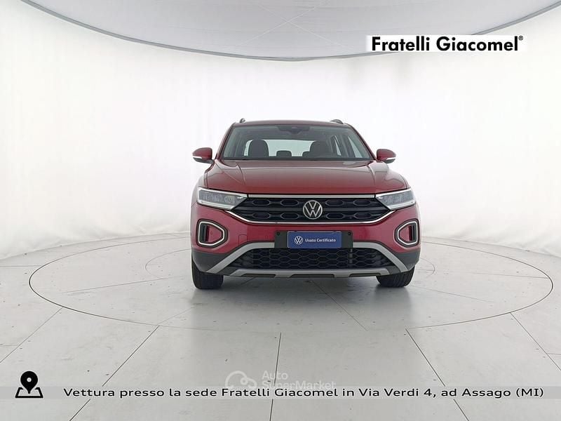 Usata VW T-Roc Life 110 CV (80 kW) 2023 Rosso SUV