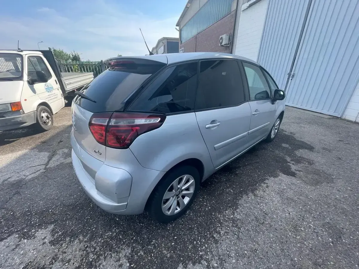 Usata Citroën C4 Picasso Attraction 109 CV (80 kW) 2011 Argento Monovolume