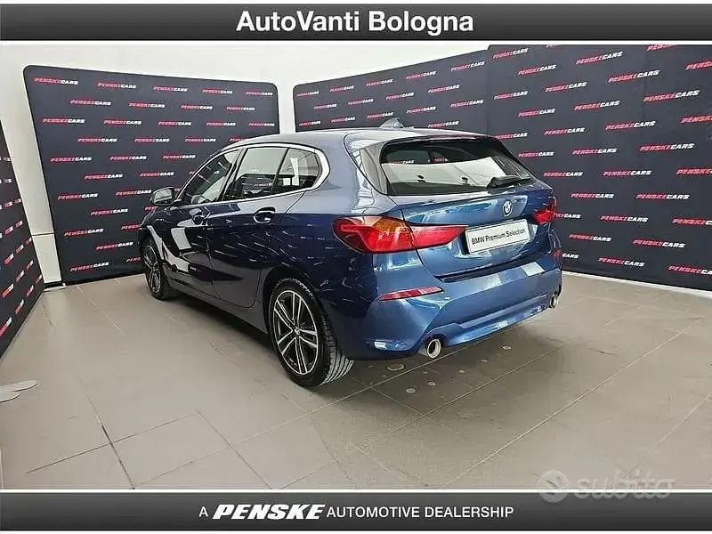 Usata BMW 118 Advantage 150 CV (110 kW) 2021 Bluazzurro Utilitaria