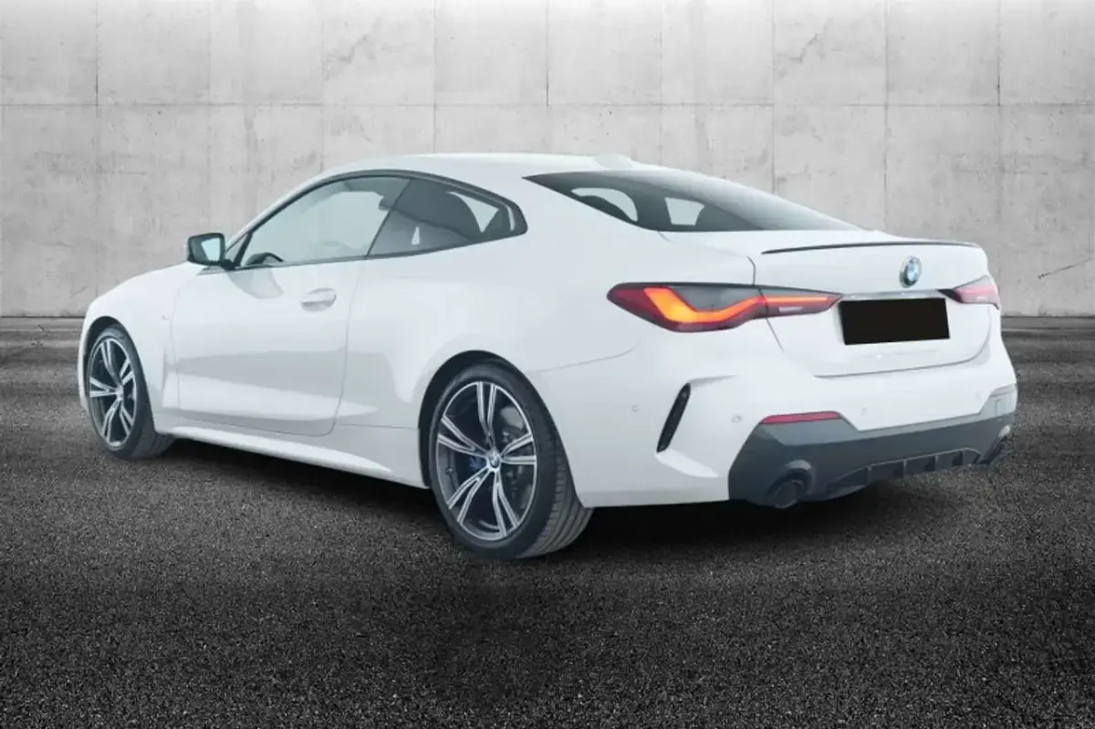 Usata BMW 420 Coupé M Sport 184 CV (135 kW) 2024 Bianco Coupé