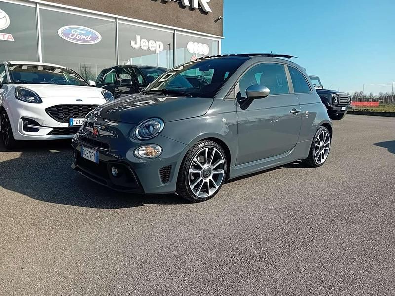 Usata Abarth 595 Turismo 165 CV (121 kW) 2021 Grigio Utilitaria