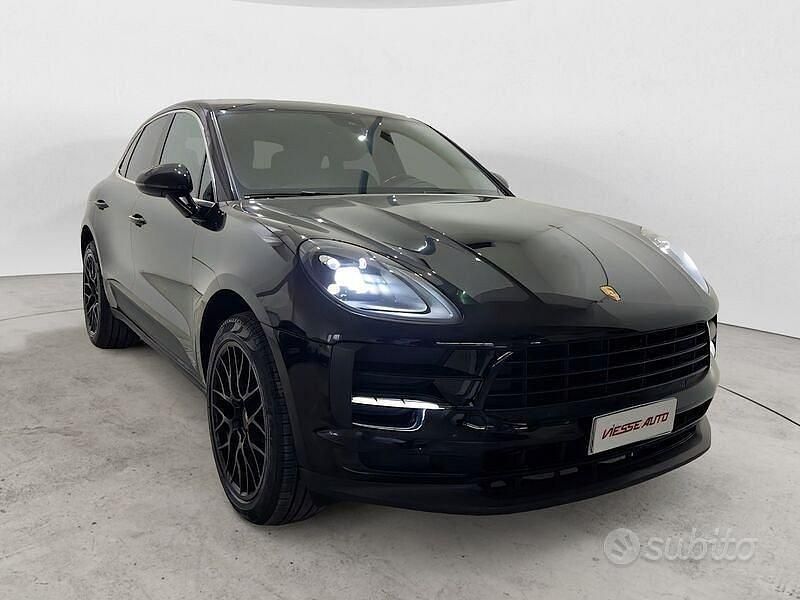 Nero Usata 2019 Porsche Macan SUV | 53.800 € (Molto cara) - Immagine 1/4