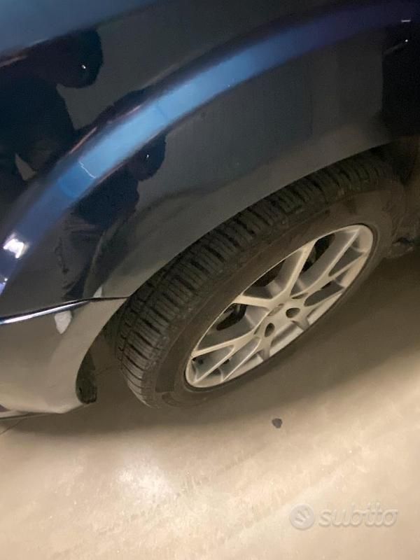 Usata Fiat Freemont 170 CV (125 kW) 2014 Blu SUV