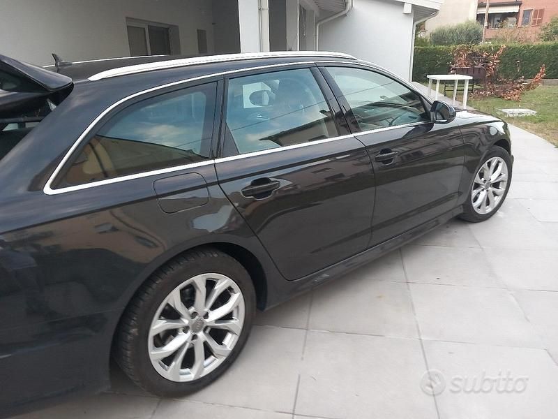 Usata Audi A6 190 CV (139 kW) 2016 Grigio Station wagon