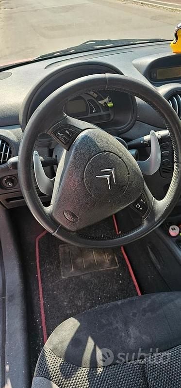 Usata Citroën C2 68 CV (50 kW) 2005 Rosso Utilitaria