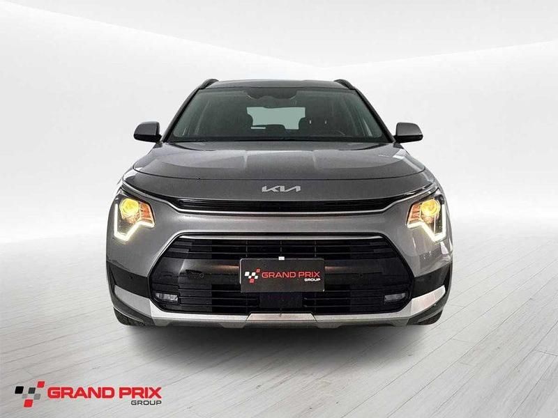 Usata Kia Niro 105 CV (77 kW) 2023 Argento SUV