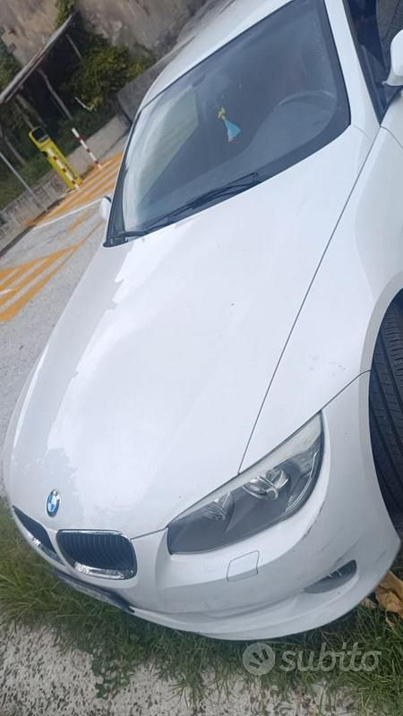 Usata BMW 320 184 CV (135 kW) 2011 Bianco Coupé