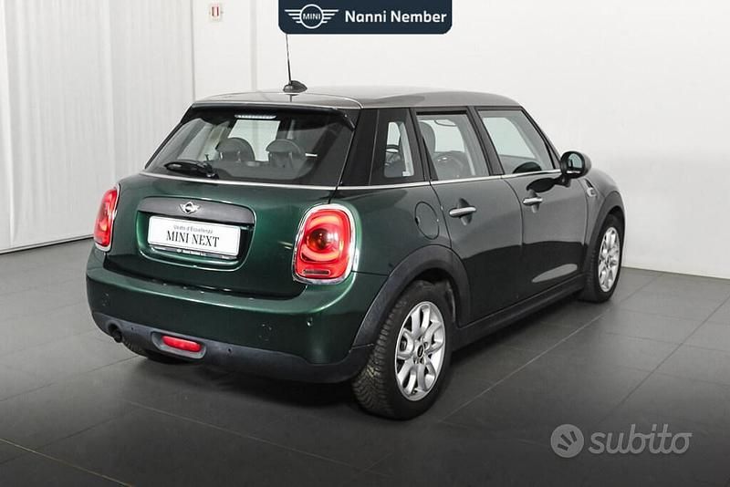 Usata Mini One D Business 95 CV (69 kW) 2017 Verde Utilitaria