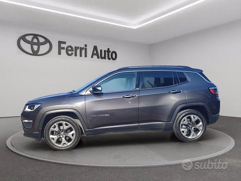 Usata Jeep Compass Limited 140 CV (102 kW) 2018 Grigio SUV