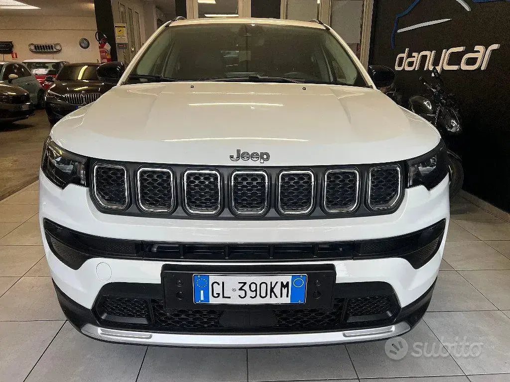 Usata Jeep Compass 131 CV (96 kW) 2022 Bianco SUV