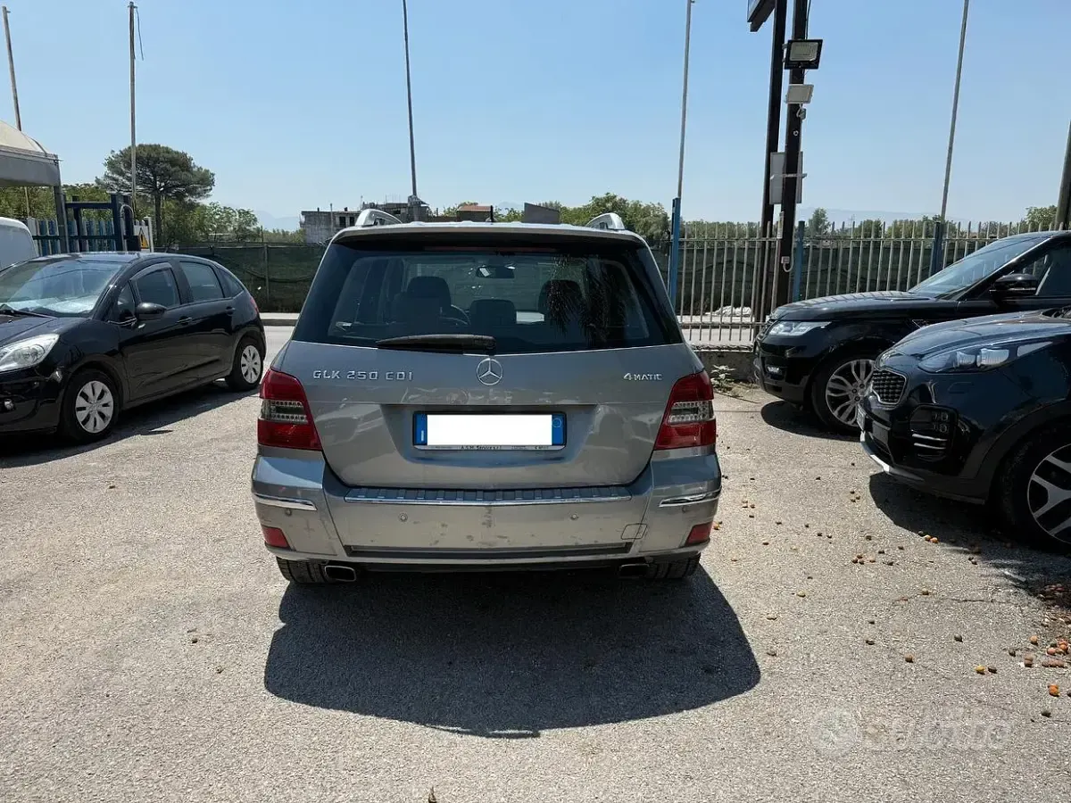 Usata Mercedes GLK250 Premium 204 CV (150 kW) 2012 Grigio SUV