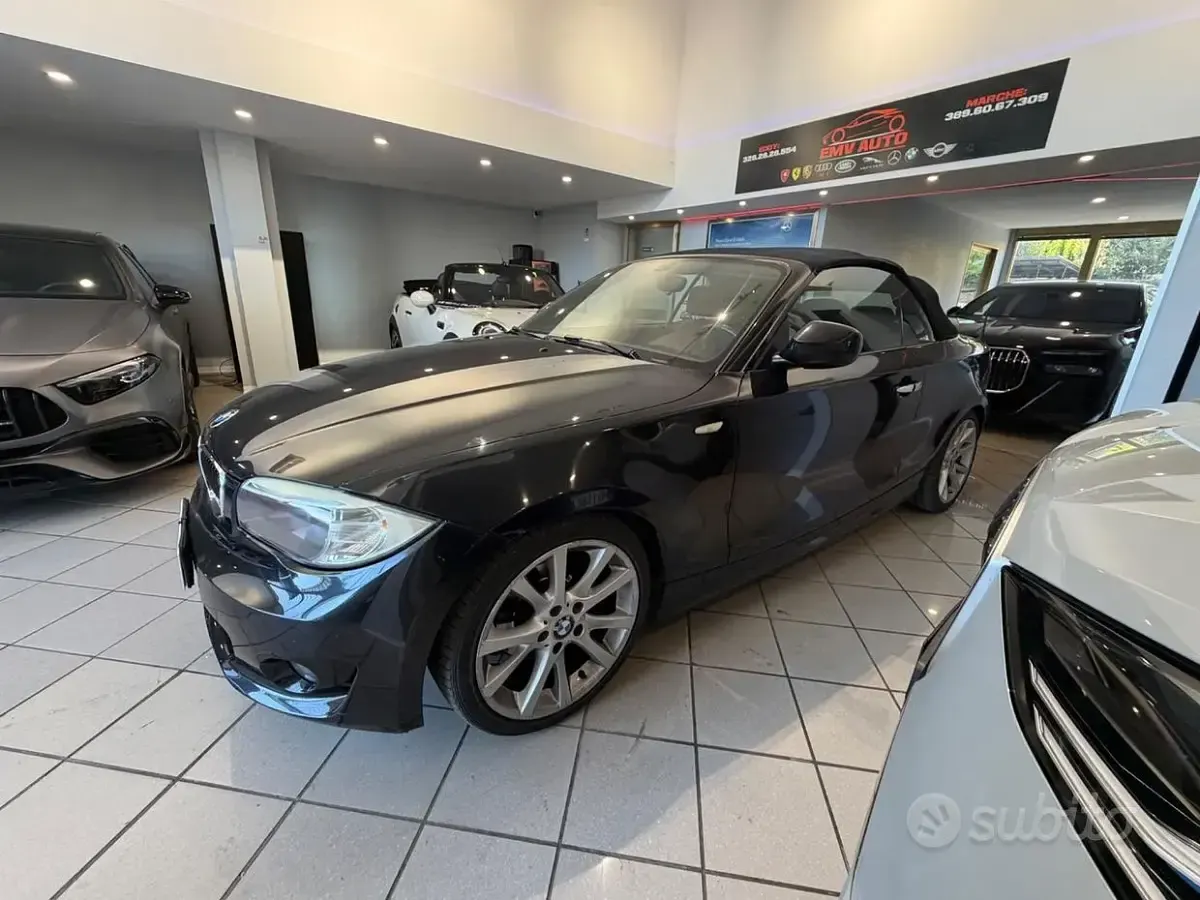 Usata BMW 118 Cabriolet 143 CV (105 kW) 2012 Nero Cabrio
