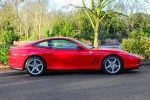 Usata Ferrari 550 485 CV (356 kW) 1970 Rosso Coupé