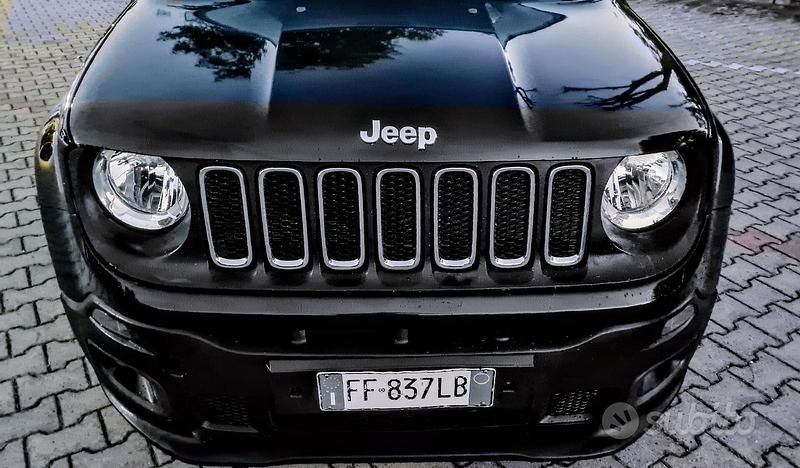 Usata Jeep Renegade Longitude 110 CV (80 kW) 2016 Nero SUV