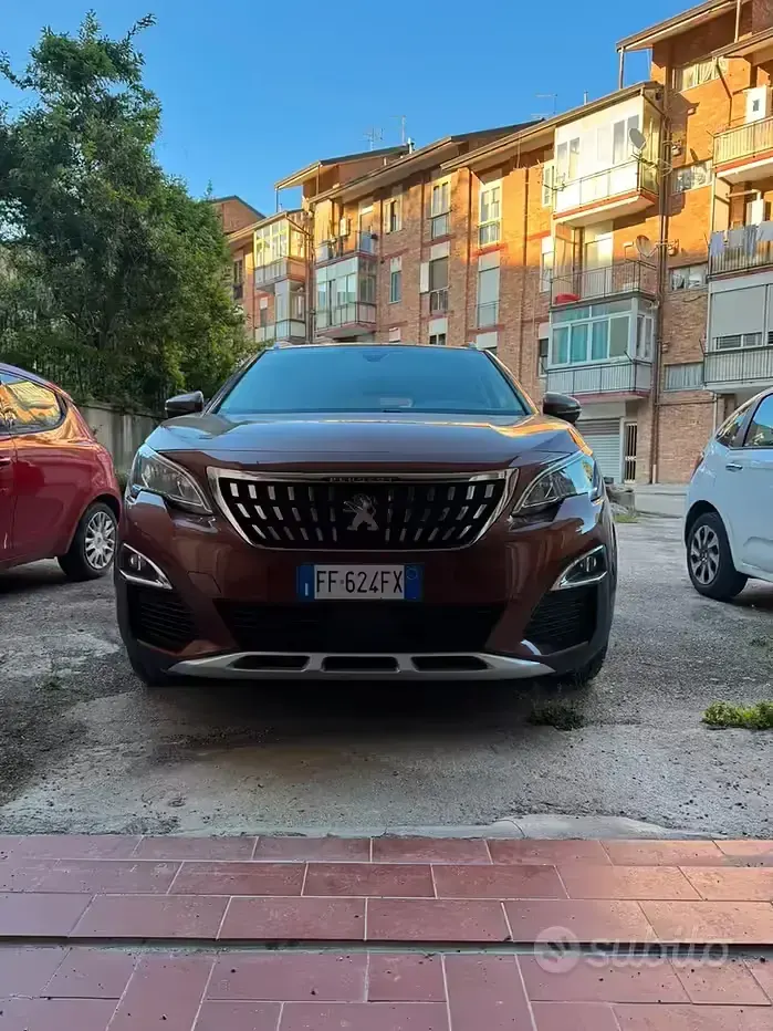 Usata Peugeot 3008 120 CV (88 kW) 2016 SUV
