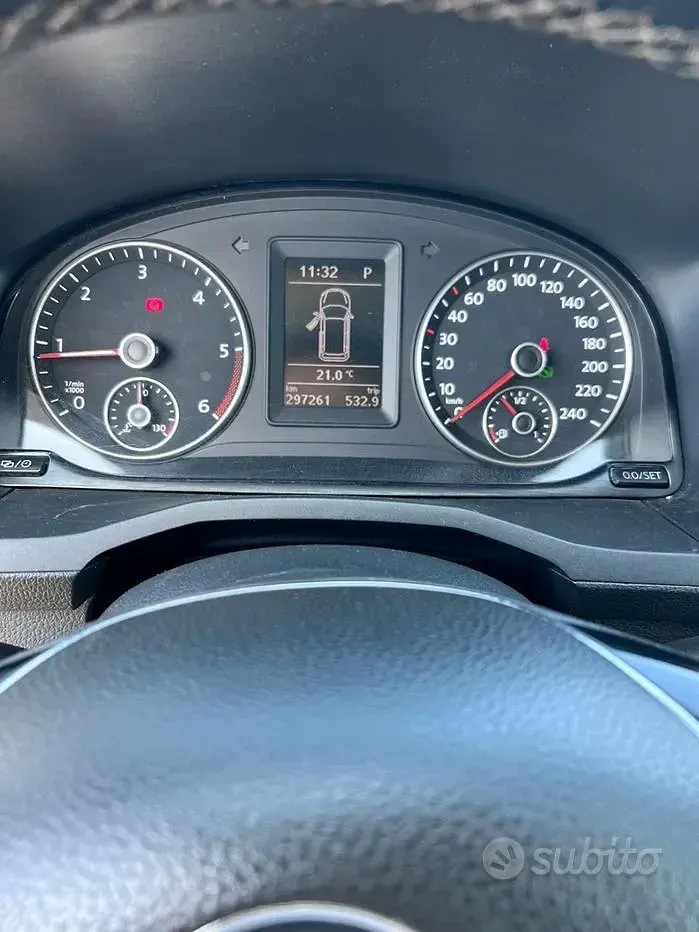 Usata VW Caddy 150 CV (110 kW) 2025 Grigio Monovolume
