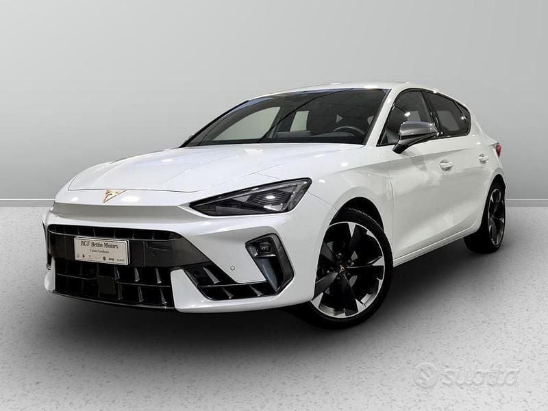 Usata Cupra Leon 150 CV (110 kW) 2025 Bianco Berlina