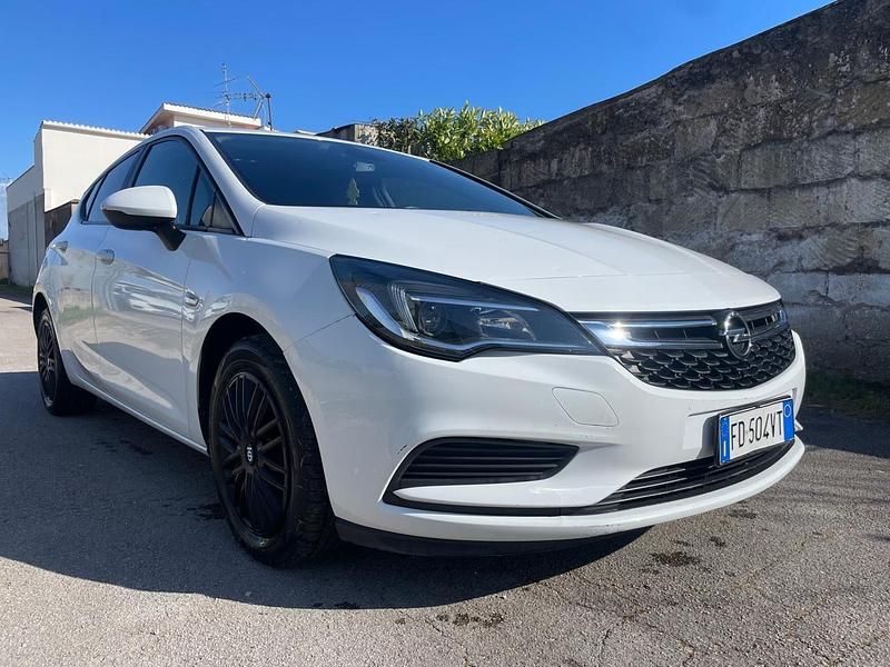 Occasion Opel Astra 110 ch (80 kW) 2016 Blanc Berline