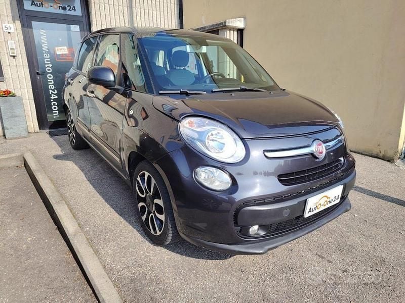 Usata Fiat 500L Business 120 CV (88 kW) 2017 Grigio selenite metallizzato Monovolume