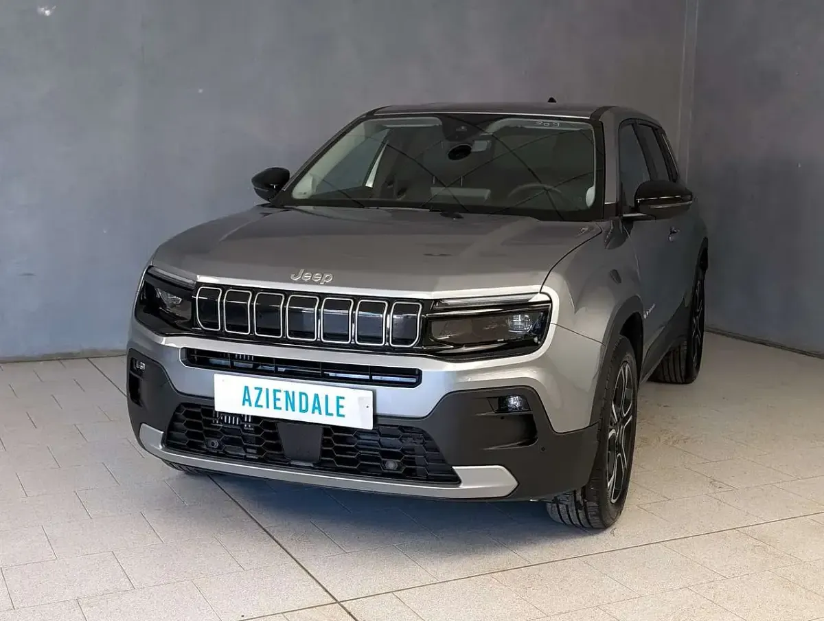 Usata Jeep Avenger Summit 101 CV (74 kW) 2025 SUV