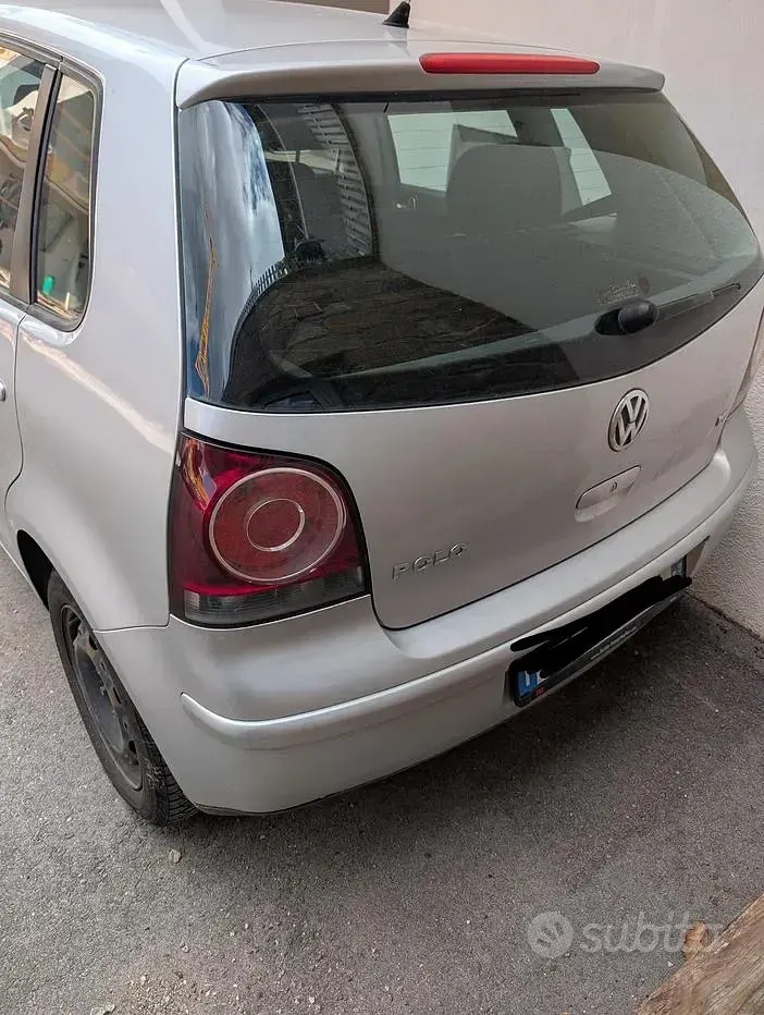 Usata VW Polo 75 CV (55 kW) 2006 Grigio Utilitaria