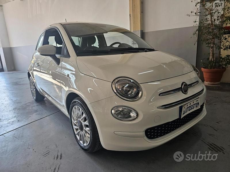Usata Fiat 500 Lounge 70 CV (51 kW) 2021 Bianco Berlina