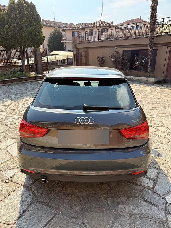 Usata Audi A1 S-Line 105 CV (77 kW) 2015 Grigio Utilitaria