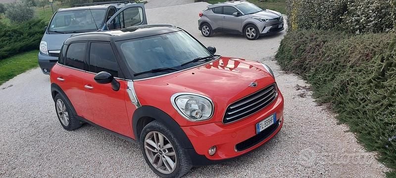 Usata Mini Countryman 122 CV (89 kW) 2011 Rosso SUV
