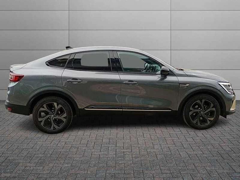 Usata Renault Arkana Engineered 143 CV (105 kW) 2023 Grigio SUV