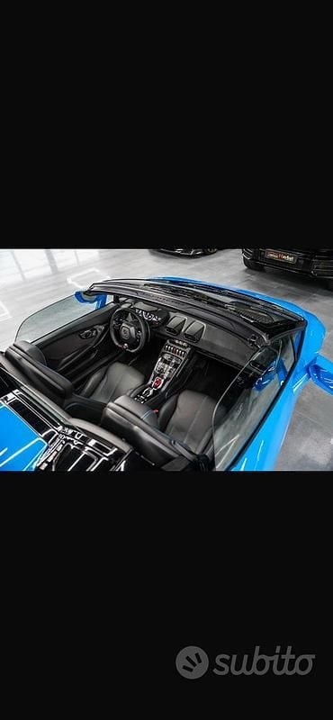 Usata Lamborghini Huracán 2017 Blu Cabrio