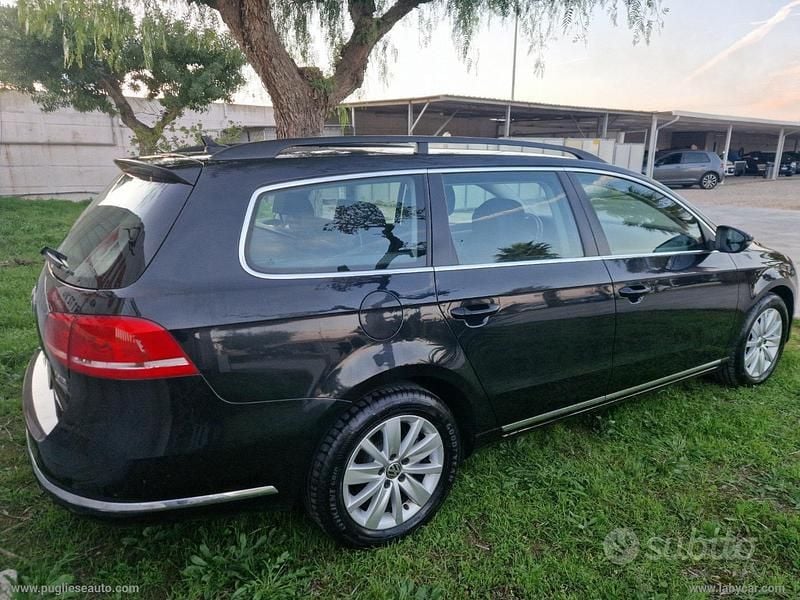 Usata VW Passat Comfortline 140 CV (102 kW) 2013 Nero Berlina