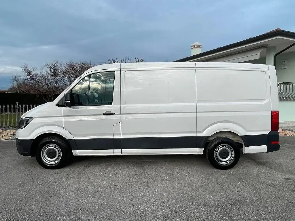 Usata VW Crafter 176 CV (129 kW) 2017 Bianco Furgone
