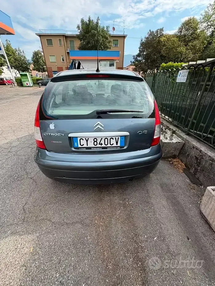 Usata Citroën C3 68 CV (50 kW) 2005 Grigio Berlina