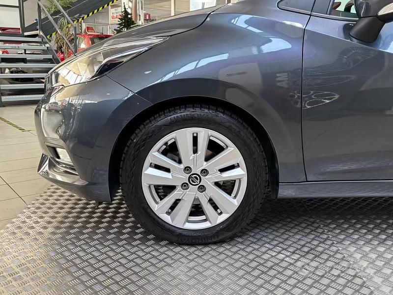 Begagnad Nissan Micra Acenta 71 HK (52 kW) 2020 Grå Halvkombi