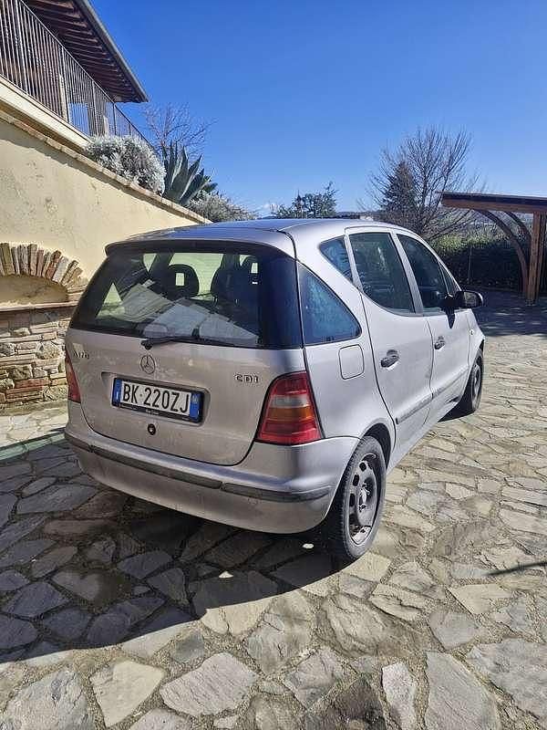 Usata Mercedes 170 Classic 90 CV (66 kW) 2001 Grigio
