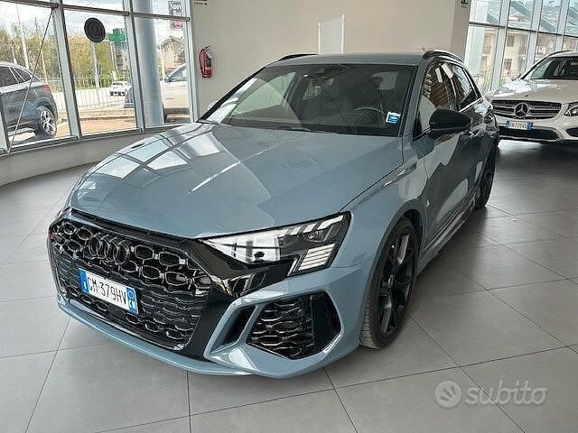 Usata Audi RS3 Ambiente 400 CV (294 kW) 2023 Grigio Berlina
